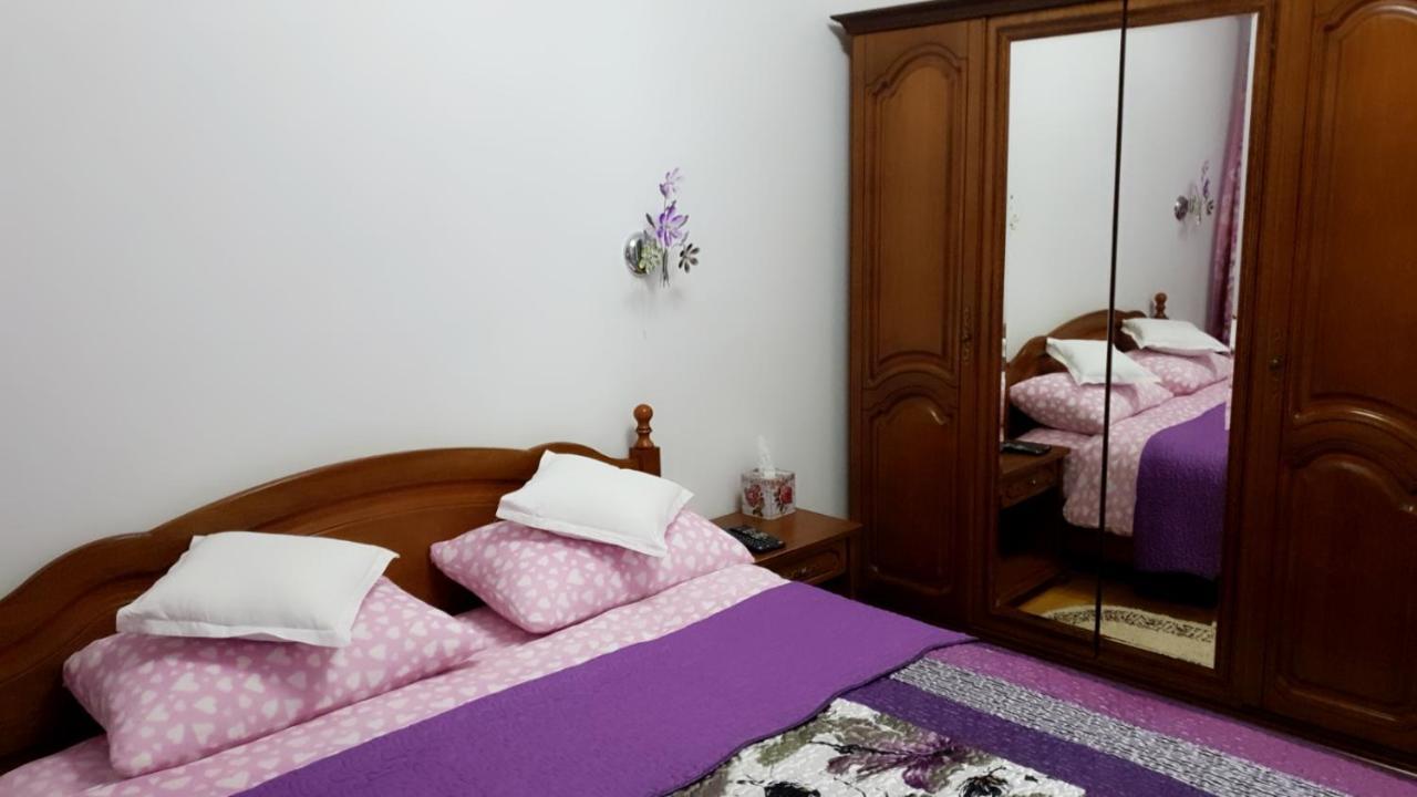 Ferienwohnung Sophie Apartament Sinaia Exterior foto